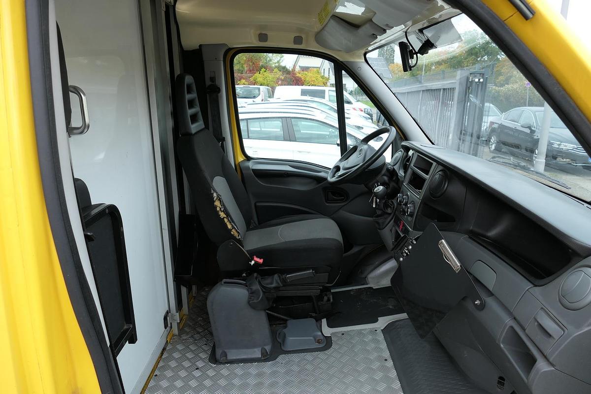 Gebraucht Iveco Daily 35 S11 C30C AUTOMATIK KAMERA Regale LUFT DURCHGANG EURO-5 CoC