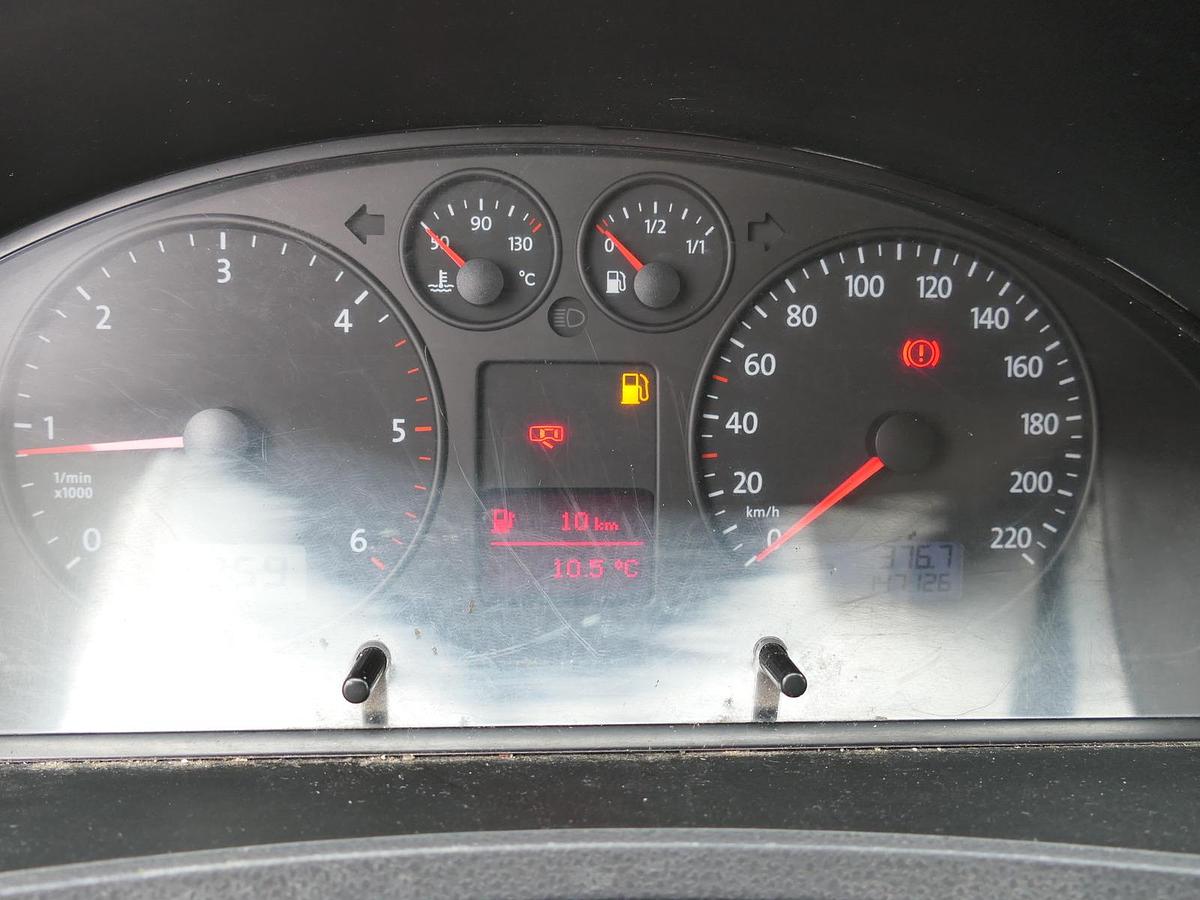 Gebraucht Volkswagen T5 Transporter 1.9 TDI 2-Sitzer PARKTRONIK 2xSCHIEBETÜR