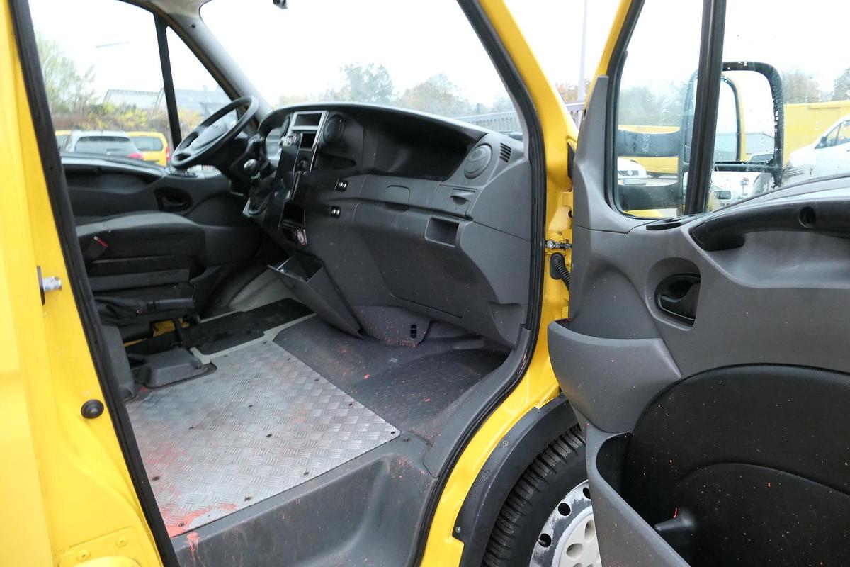 Gebraucht Iveco Daily 35 S11 C30C AUTOMATIK KAMERA MAXI Regale DURCHGANG