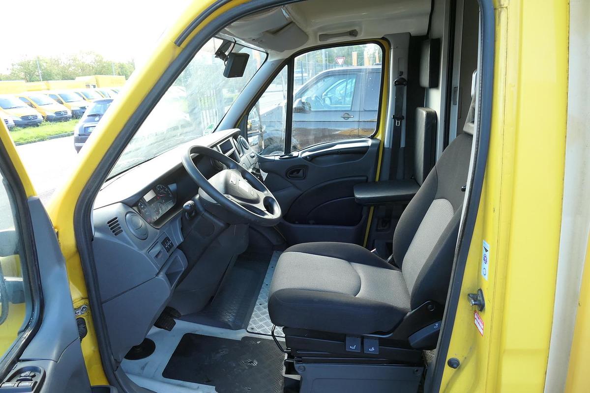 Gebraucht Iveco Daily 35 S11 C30C AUTOMATIK KAMERA Regale LUFT DURCHGANG EURO-5 CoC