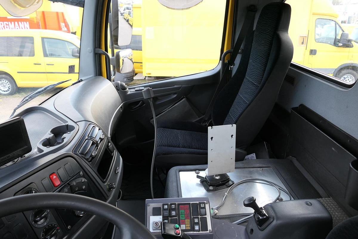 Gebraucht Mercedes-Benz KAMAG WBH 25 Wiesel Terberg Umsetzfahrz. Sattelkupplung KLIMA WEBASTO