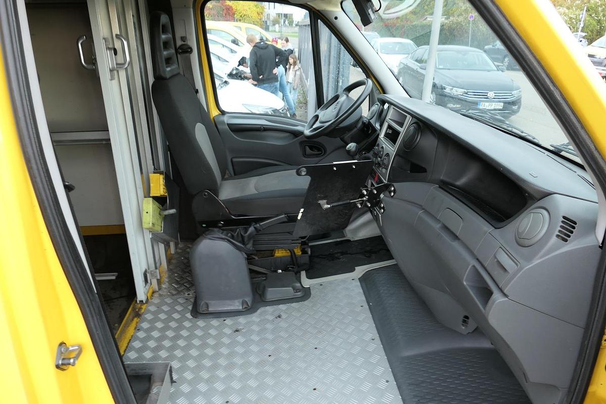 Gebraucht Iveco Daily 35 S11 C30C AUTOMATIK KAMERA Regale LUFT