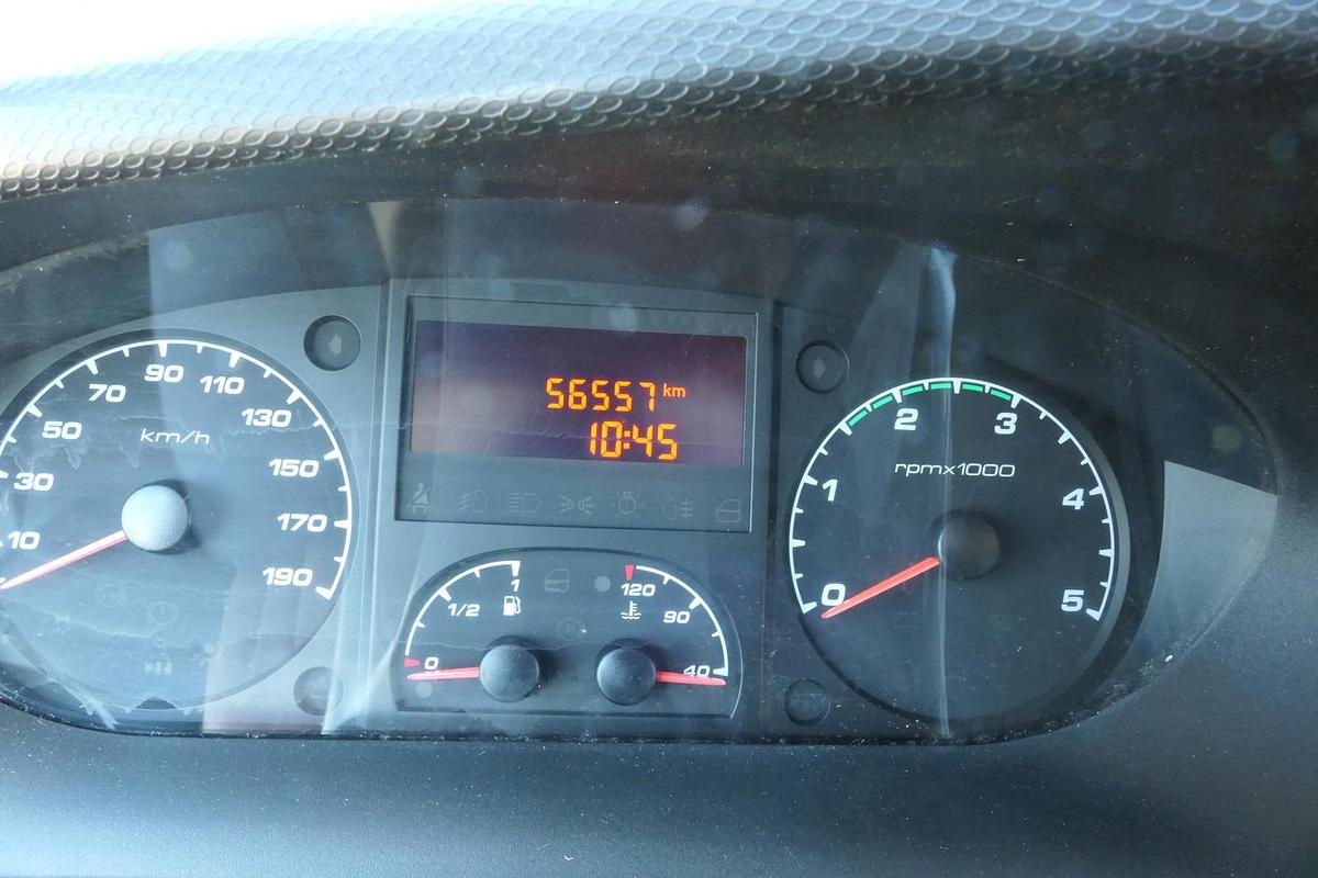 Gebraucht Iveco Daily 35 S11 C30C AUTOMATIK KAMERA Regale LUFT DURCHGANG EURO-5 CoC