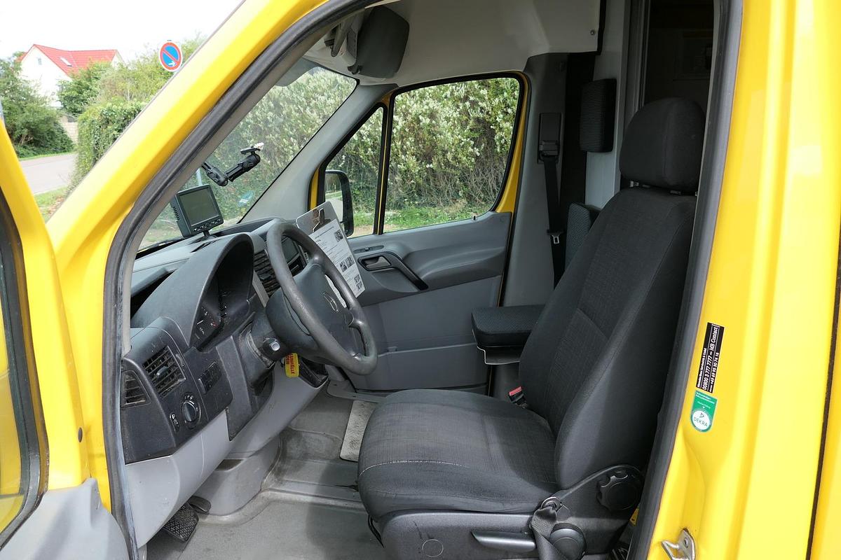 Gebraucht Mercedes-Benz SPRINTER 310 CDI MAXI EURO-5 KOFFER DURCHGANG REGALE KAMERA