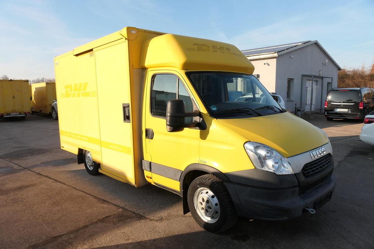Gebraucht Iveco Daily 35 S11 C30C AUTOMATIK KAMERA Kurz KAMERA Regale LUFT - EURO 5 - CoC