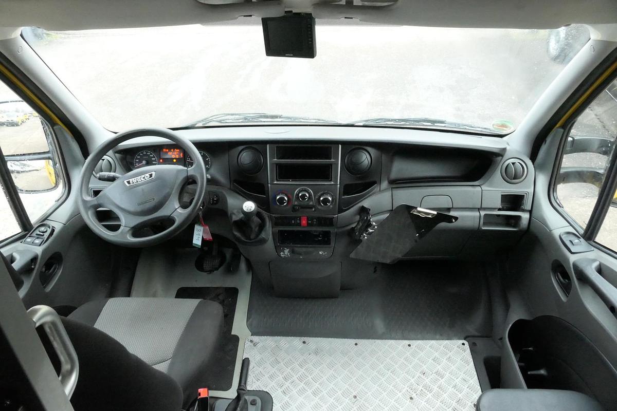 Gebraucht Iveco Daily 35 S11 C30C AUTOMATIK KAMERA Regale LUFT DURCHGANG EURO-5 CoC