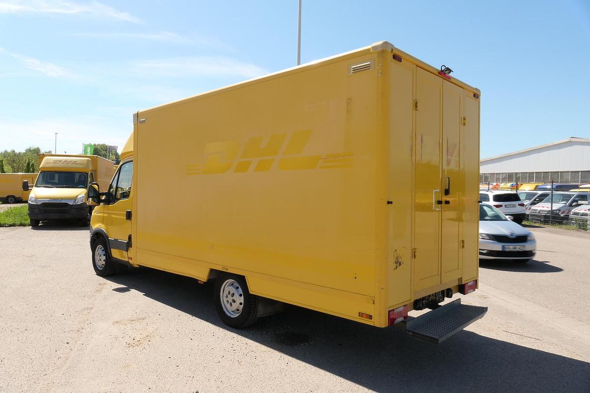 Gebraucht Iveco Daily 35 S11 C30C AUTOMATIK KAMERA Regale LUFT DURCHGANG EURO-5 CoC