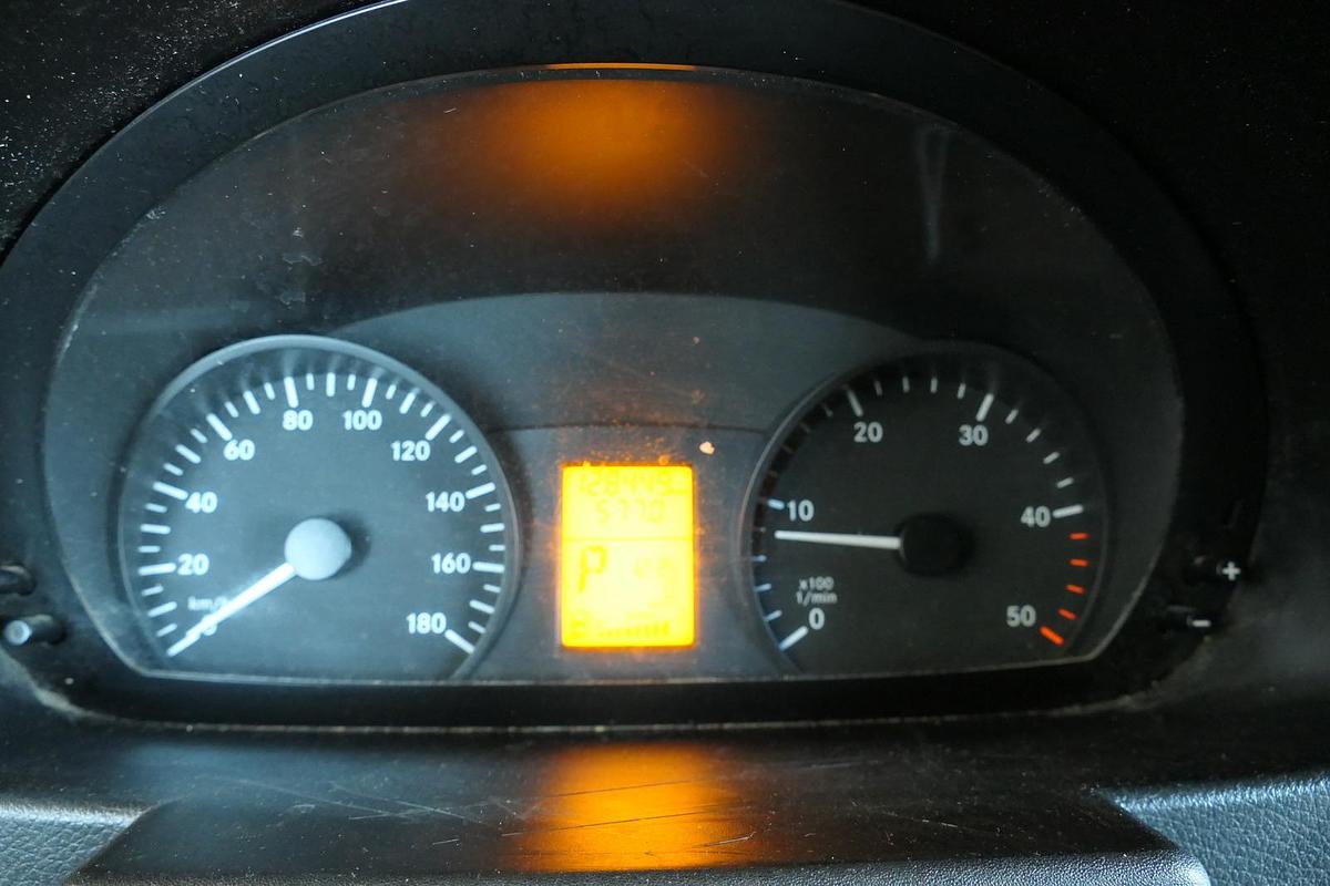 Gebraucht Mercedes-Benz SPRINTER 310 CDI MAXI EURO-5 KOFFER REGALE KAMERA DURCHGANG