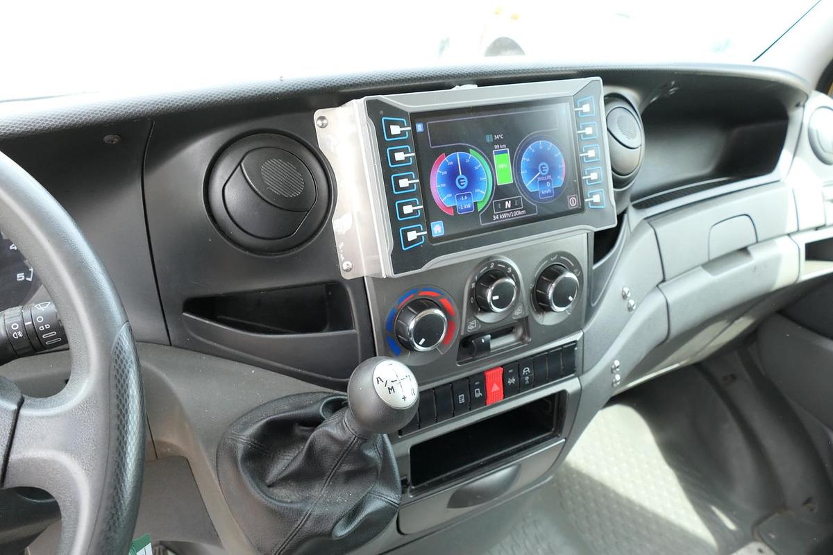 Gebraucht Iveco Daily 35 S11 C30C ELEKTRO COC Umbau 08/2021 Firma Orten Electric Trucks Umbau