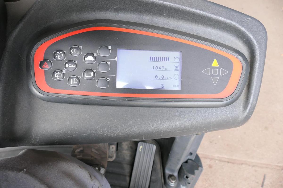 Gebraucht Linde P 60 Z Schlepper Batterie 22/2019 3-Rad