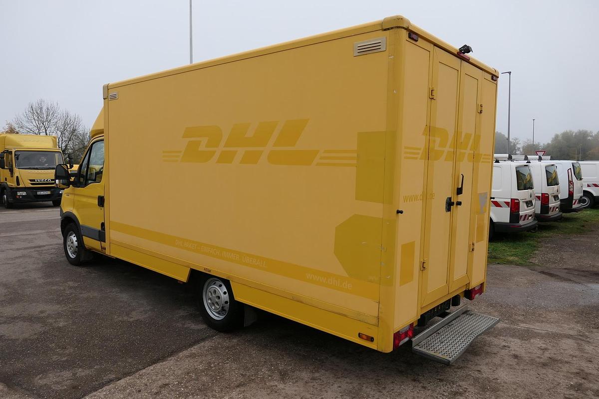 Gebraucht Iveco Daily 35 S11 C30C AUTOMATIK KAMERA Regale LUFT DURCHGANG EURO-5 CoC