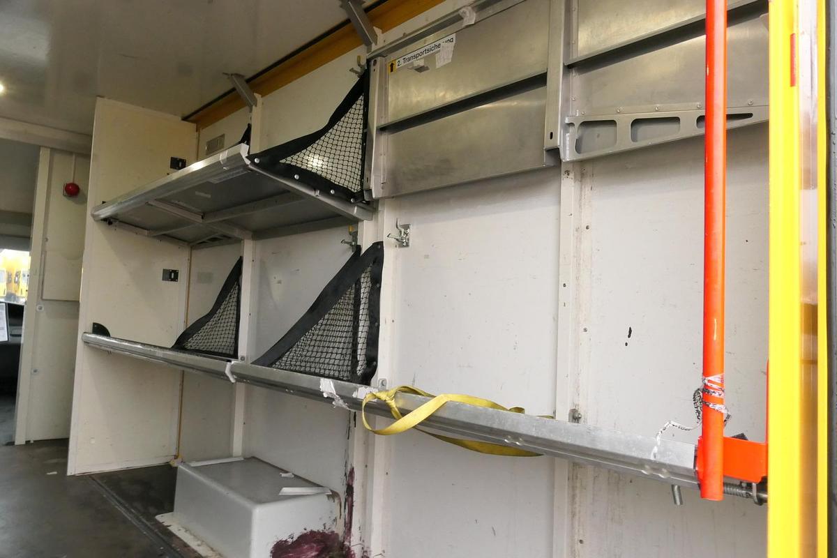 Gebraucht Iveco Daily 35 S11 C30C AUTOMATIK KAMERA Regale LUFT DURCHGANG EURO-5 CoC