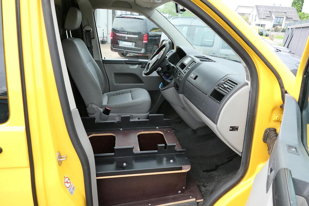Gebraucht Volkswagen T5 Transporter 2.0 TDI PARKTRONIK EURO-5 2xSCHIEBETÜR CoC