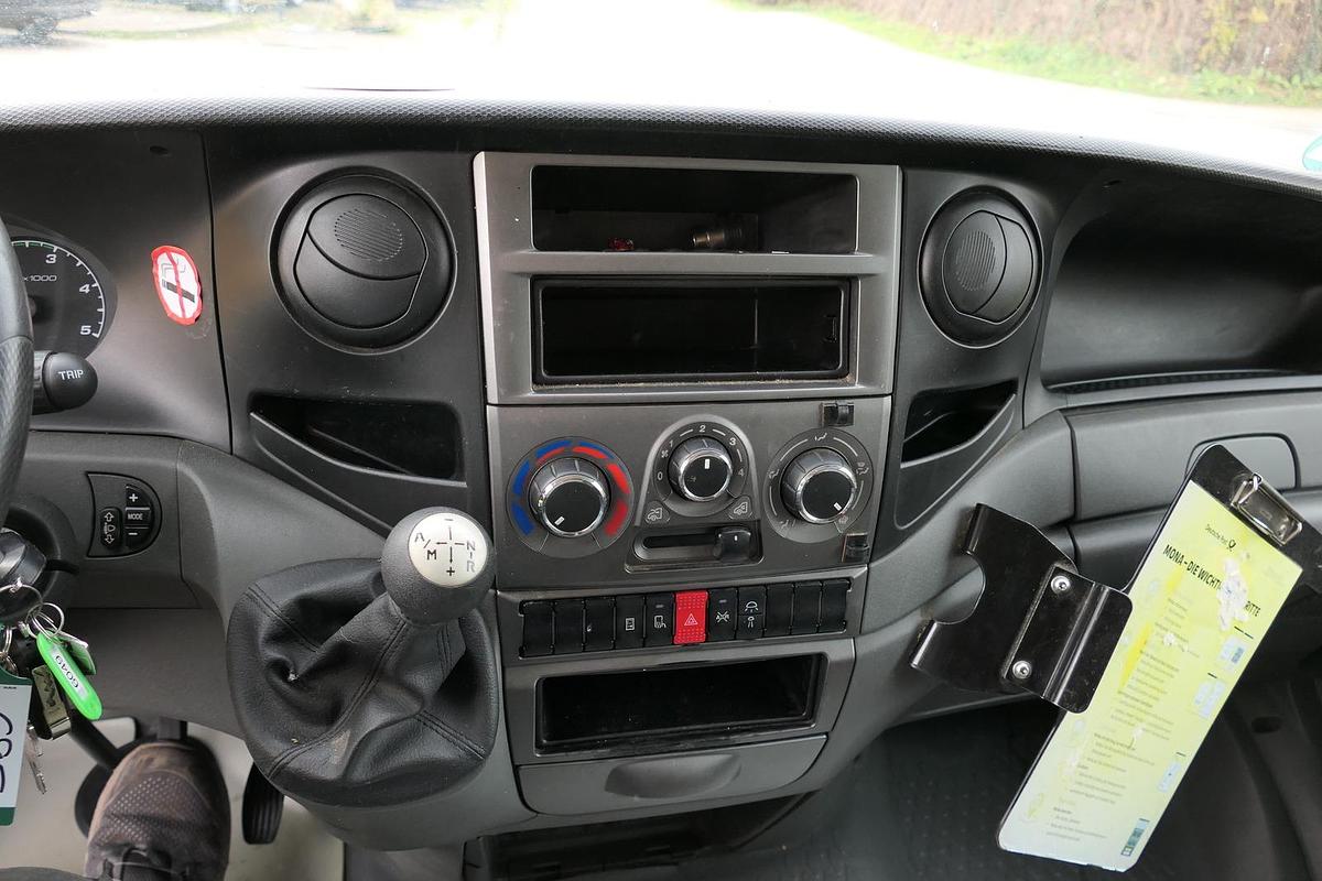 Gebraucht Iveco Daily 35 S11 C30C AUTOMATIK KAMERA MAXI Regale LUFT - EURO 5 - CoC