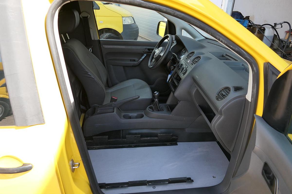 Gebraucht Volkswagen Caddy 2.0 TDI EURO-5 PARKTRONIK 6-GANG 2xSCHIEBETÜR CoC