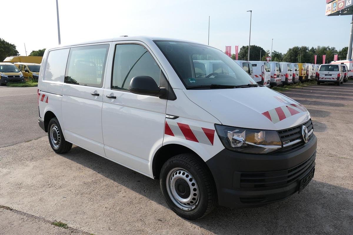Gebraucht Volkswagen T6 Transporter 2.0 TDI 4Motion 3Sitzer KLIMA AHK Werkstatteinbauten COC