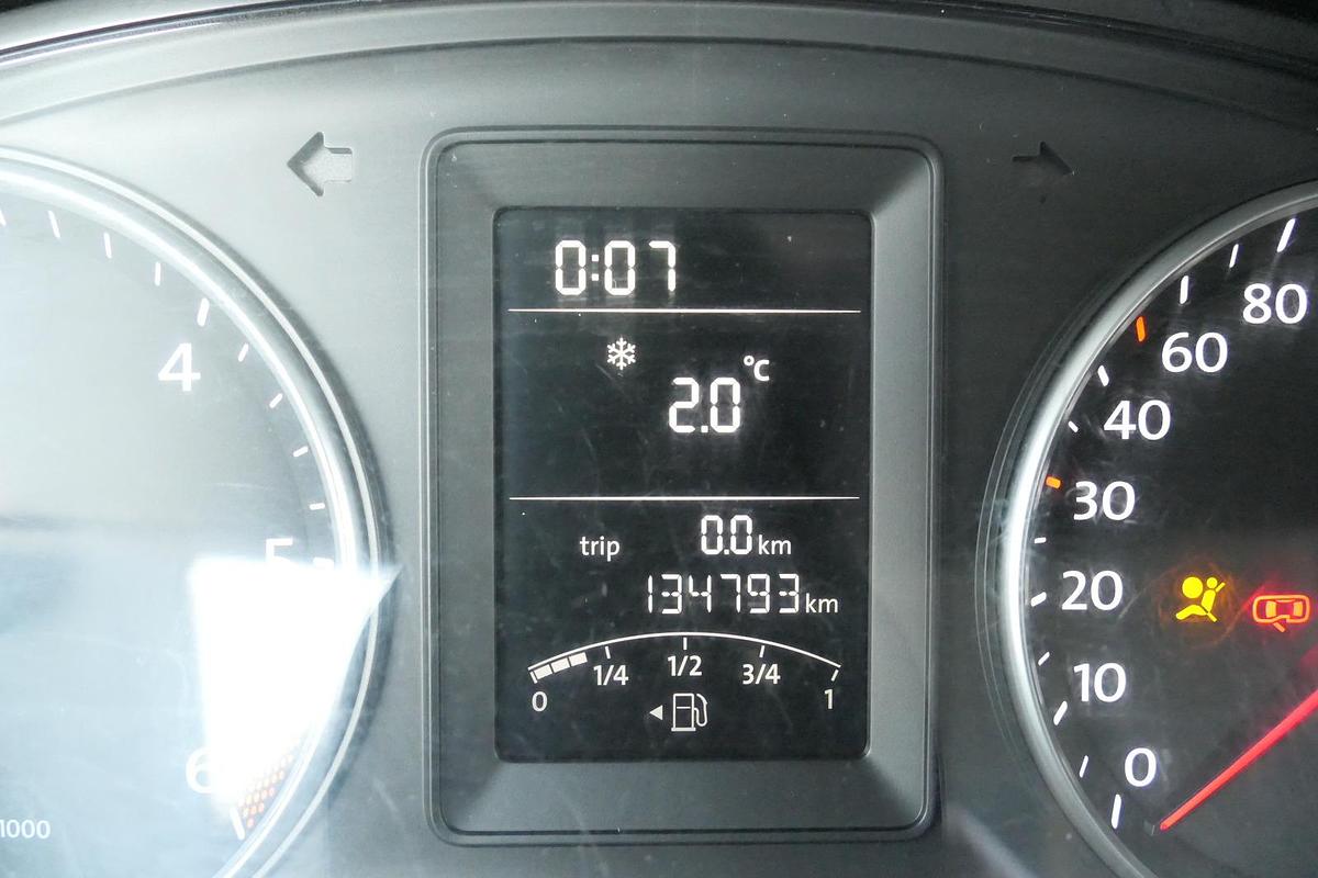 Gebraucht Volkswagen T5 Transporter 2.0 TDI 2-Sitzer PARKTRONIK EURO5 2xSCHIEBETÜR CoC