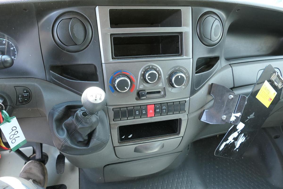 Gebraucht Iveco Daily 35 S11 C30C AUTOMATIK KAMERA Regale LUFT DURCHGANG EURO-5 CoC