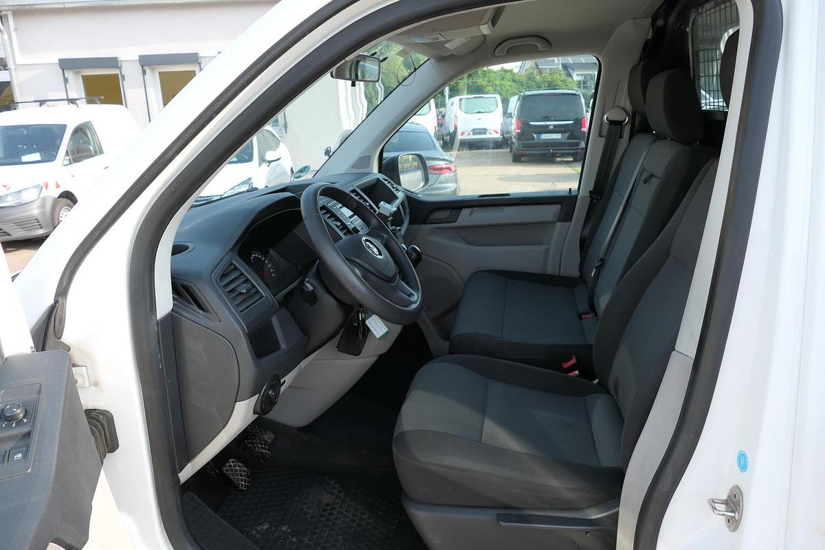 Gebraucht Volkswagen T6 Transporter 2.0 TDI 4Motion 3Sitzer KLIMA AHK Werkstatteinbauten COC
