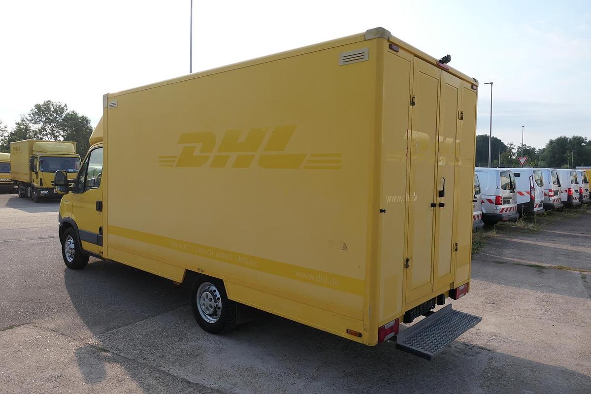 Gebraucht Iveco Daily 35 S11 C30C AUTOMATIK KAMERA Regale LUFT DURCHGANG EURO-5 CoC