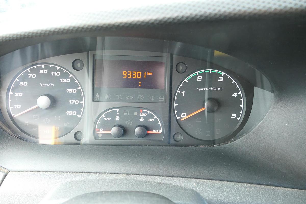 Gebraucht Iveco Daily 35 S11 C30C AUTOMATIK Regale LUFT - EURO 5 - CoC