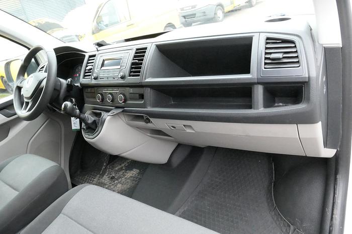 Gebraucht Volkswagen T6 2.0 TDI 4Motion Kurz Klima Werkstatteinbauten COC AHK