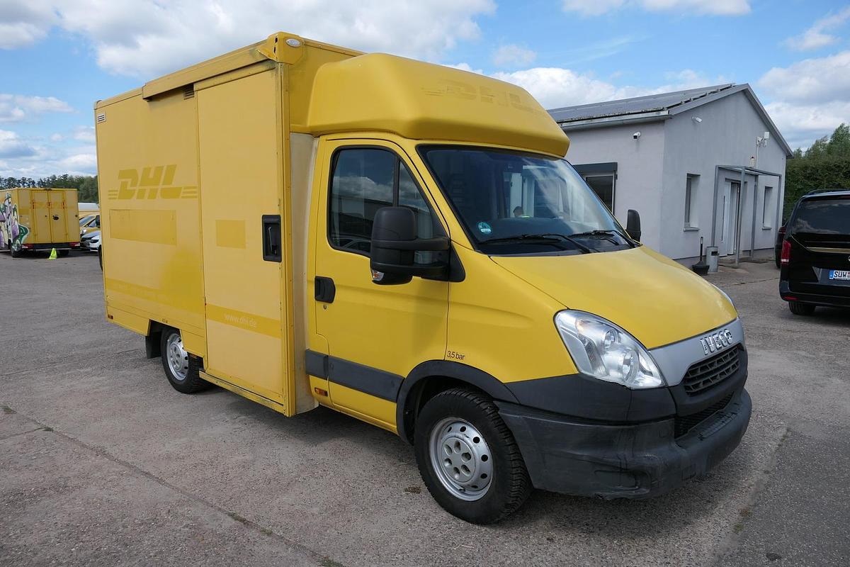 Gebraucht Iveco Daily 35 S11 C30C KURZ AUTOMATIK KAMERA Regale LUFT DURCHGANG EURO-5 CoC