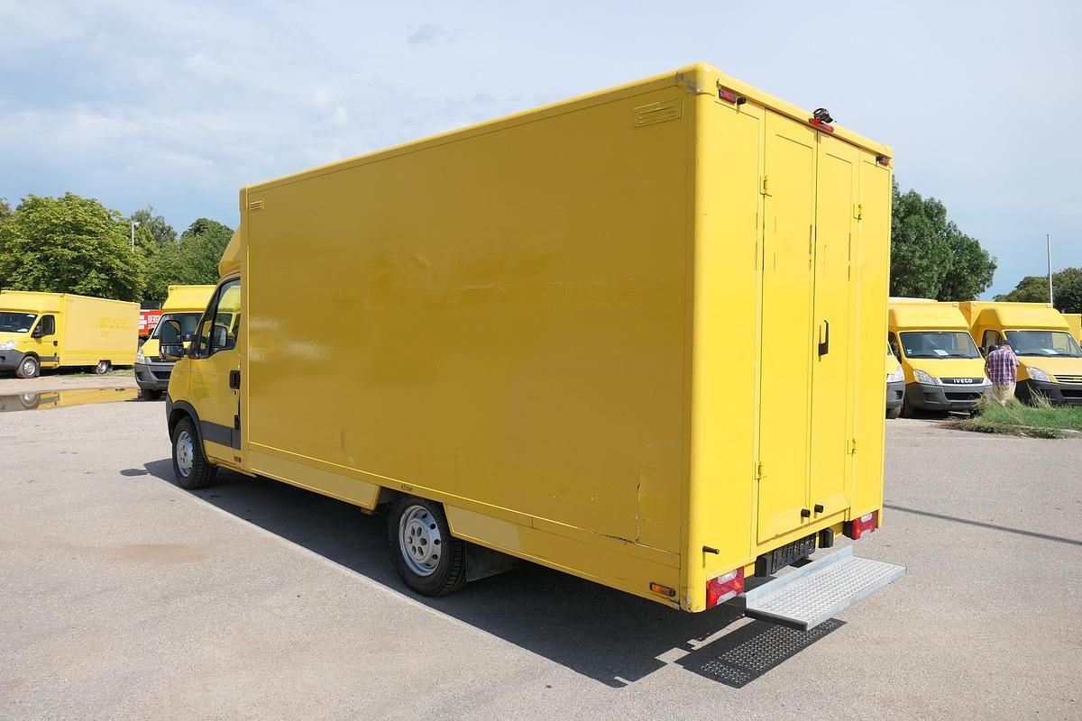 Gebraucht Iveco Daily 35 S11 C30C AUTOMATIK KAMERA MAXI Regale DURCHGANG