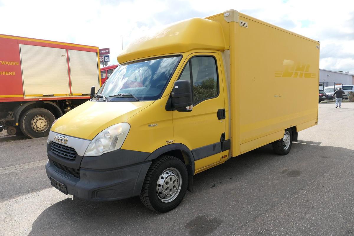 Gebraucht Iveco Daily 35 S11 C30C AUTOMATIK KAMERA Regale LUFT DURCHGANG EURO-5 CoC