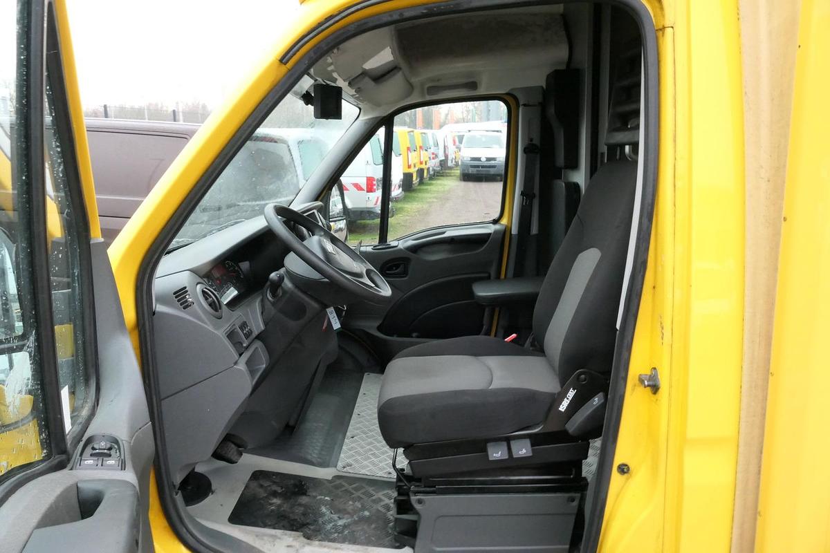 Gebraucht Iveco Daily 35 S11 C30C AUTOMATIK KAMERA Regale LUFT DURCHGANG EURO-5 CoC
