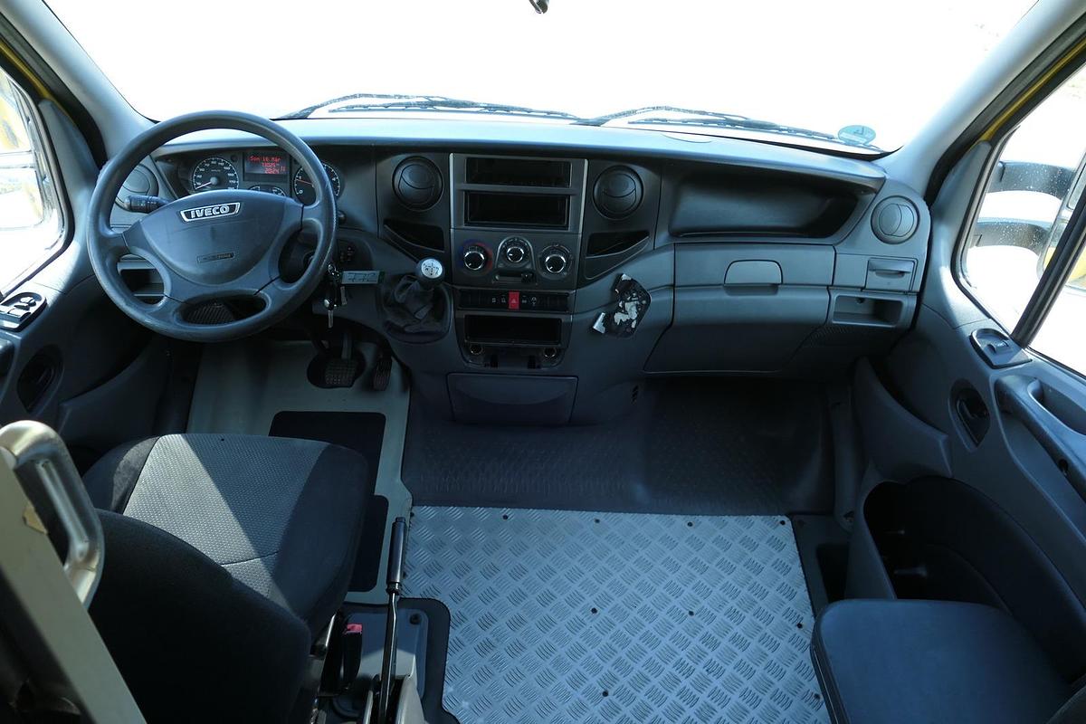 Gebraucht Iveco Daily 35 S11 C30C AUTOMATIK KAMERA Regale LUFT DURCHGANG EURO-5 CoC