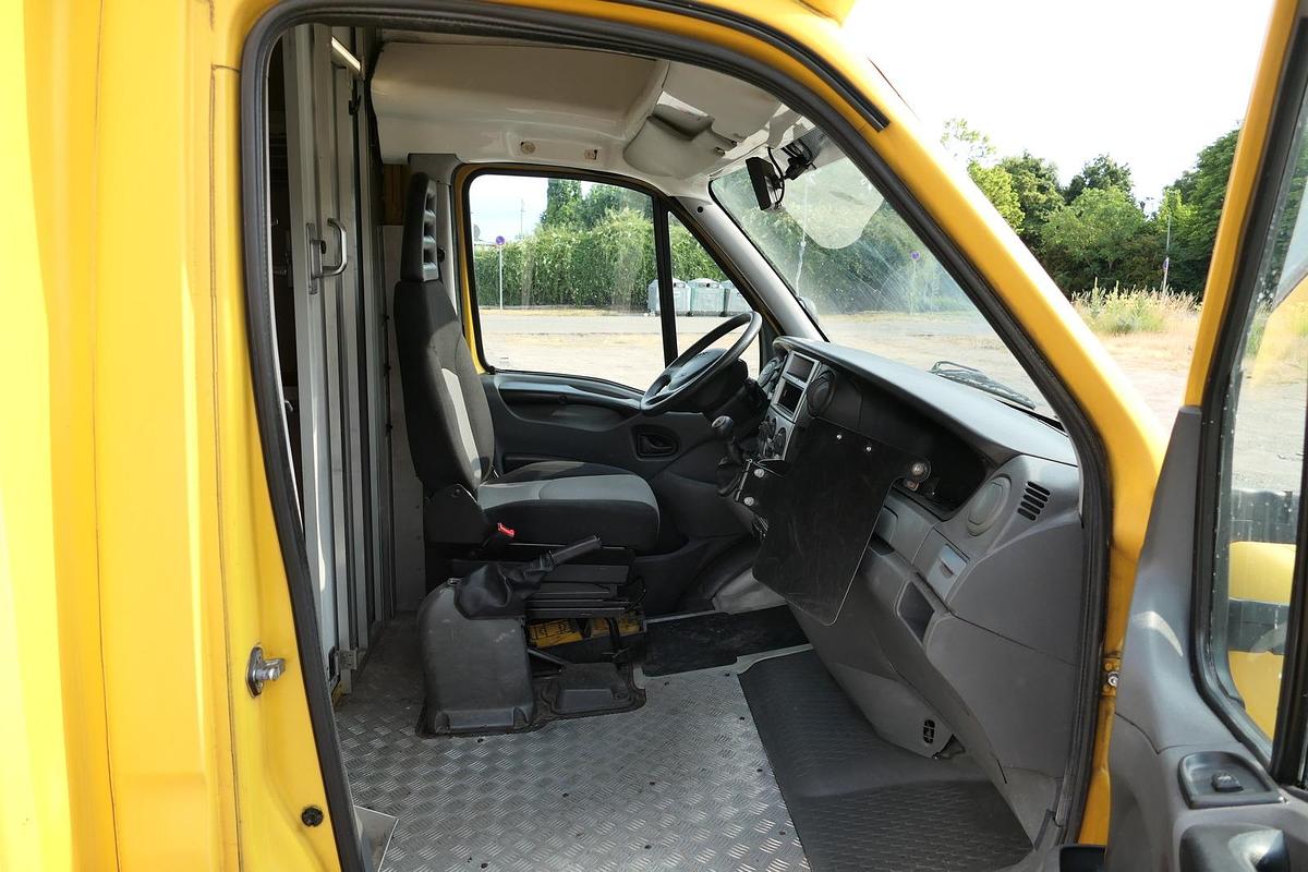Gebraucht Iveco Daily 35 S11 C30C AUTOMATIK KAMERA MAXI Regale LUFT DURCHGANG