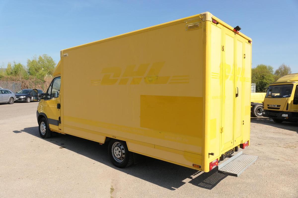 Gebraucht Iveco Daily 35 S11 C30C AUTOMATIK KAMERA MAXI Regale DURCHGANG