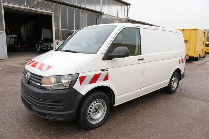 Gebraucht Volkswagen T6 2.0 TDI 4Motion Kurz Klima Werkstatteinbauten COC AHK