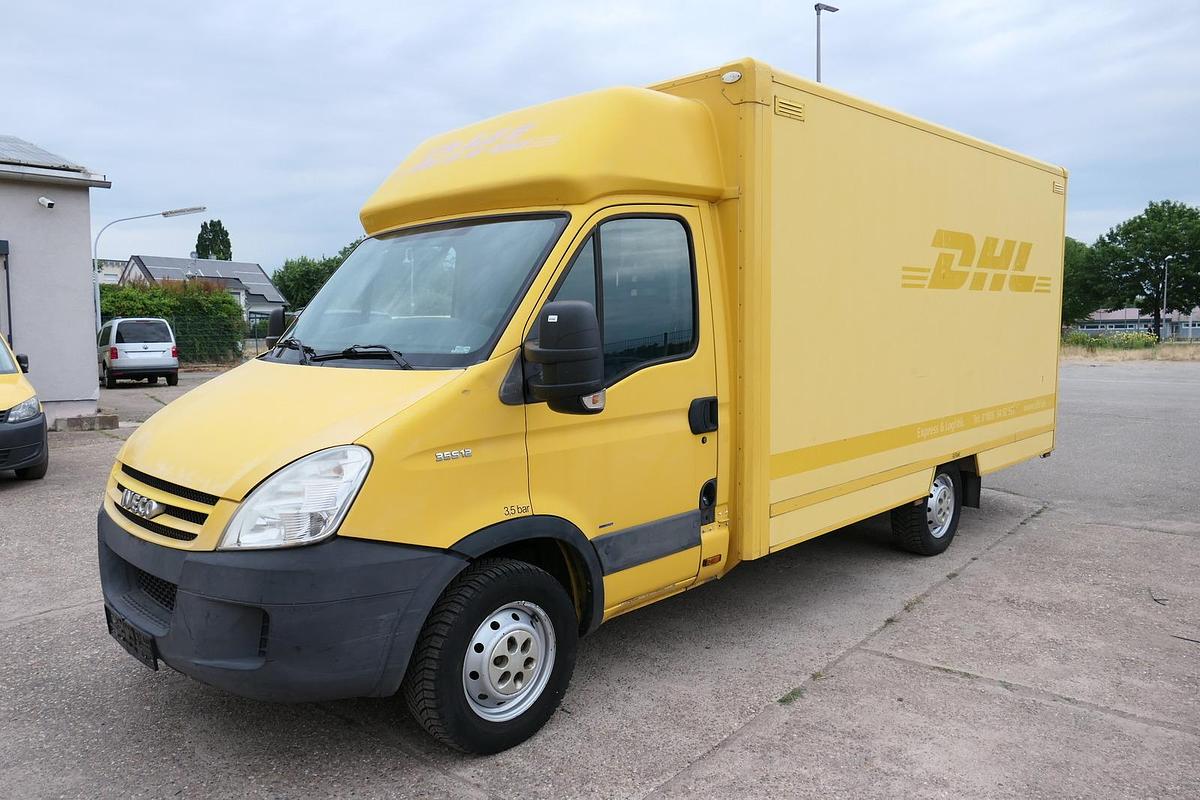 Gebraucht Iveco Daily 35 S12 C30C AUTOMATIK KAMERA MAXI Regale DURCHGANG