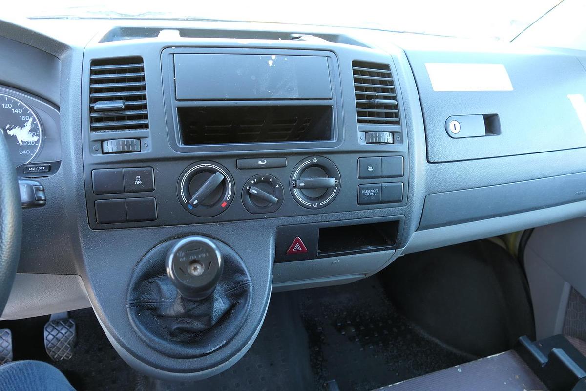 Gebraucht Volkswagen T5 Transporter 2.0 TDI PARKTRONIK EURO-5 2xSCHIEBETÜR CoC