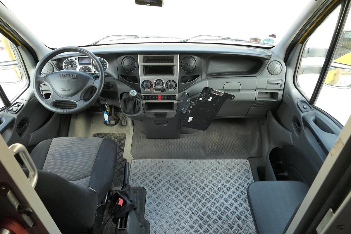 Gebraucht Iveco Daily 35 S11 C30C AUTOMATIK KAMERA Regale LUFT