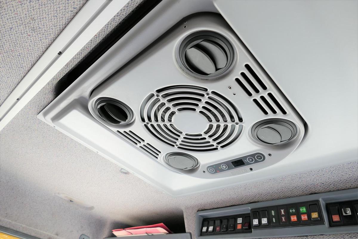 Gebraucht Mercedes-Benz Atego ZW GLEISSAUGER Schienenreiniger KROLL 950.50 ZW Zweiwege