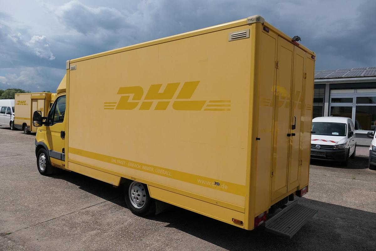 Gebraucht Iveco Daily 35 S11 C30C AUTOMATIK KAMERA Regale LUFT DURCHGANG EURO-5 CoC