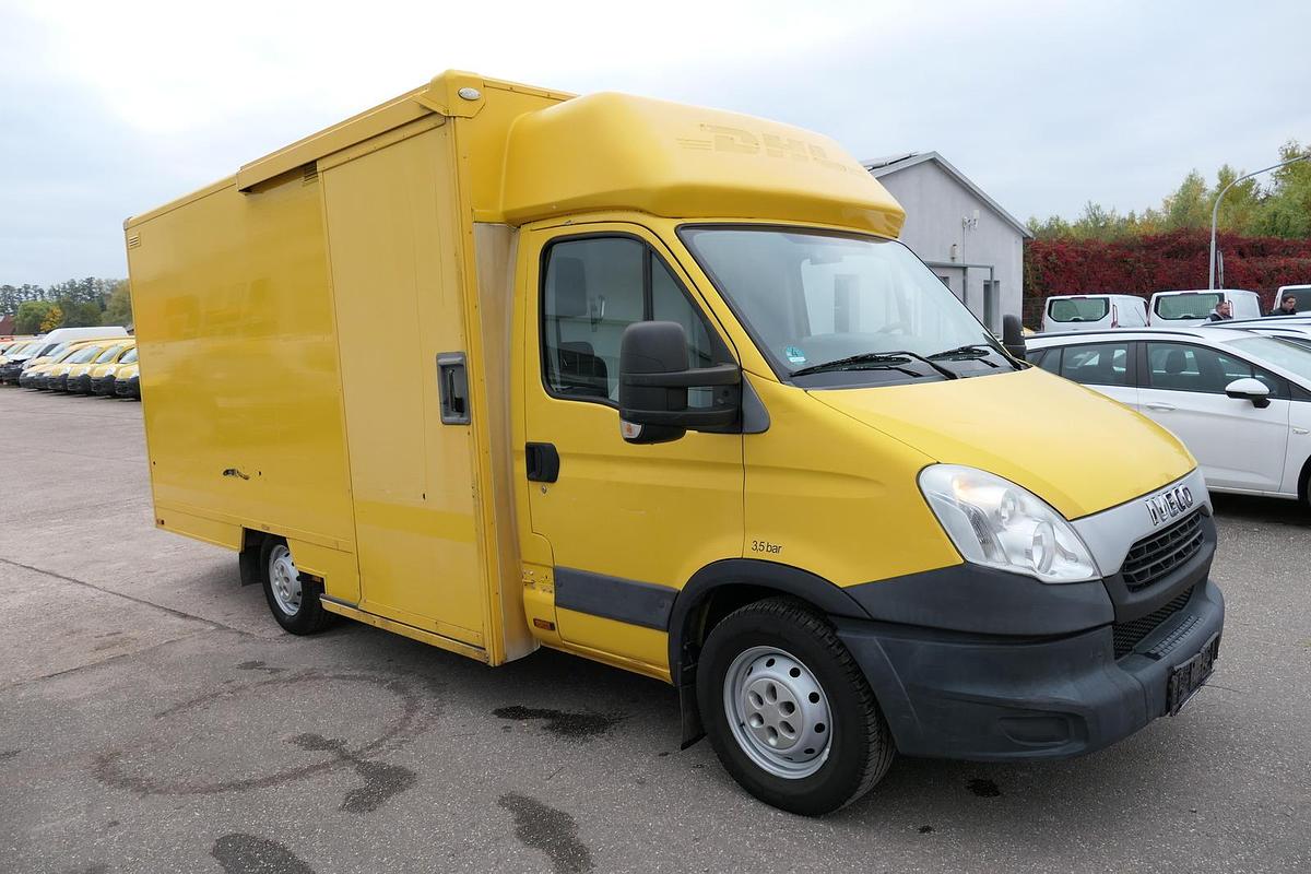 Gebraucht Iveco Daily 35 S11 C30C AUTOMATIK KAMERA Regale LUFT DURCHGANG EURO-5 CoC
