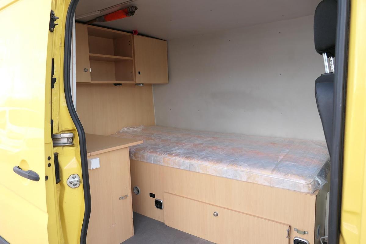 Gebraucht Mercedes-Benz Sprinter 216 CDI KLIMA - Begleitfahrzeug SCHLAFBETT