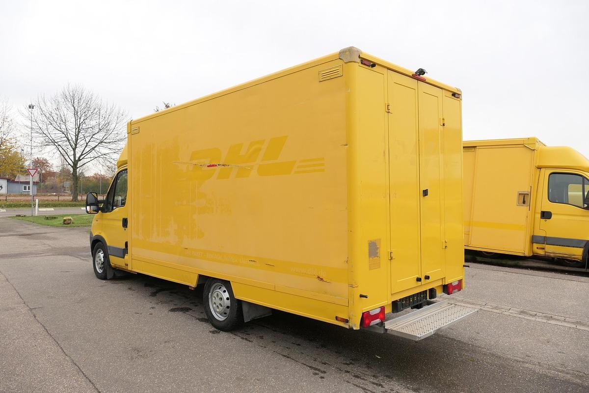 Gebraucht Iveco Daily 35 S11 C30C AUTOMATIK KAMERA MAXI Regale DURCHGANG
