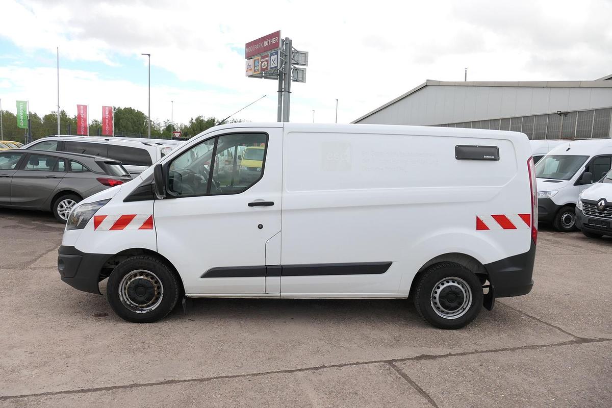Gebraucht Ford Transit Custom 2,2l TDCI L1H1 KLIMA SORTIMO CoC WERKSTATT EURO-5 3-SITZER 6-GANG