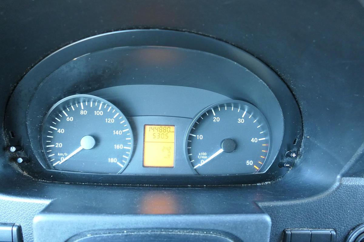 Gebraucht Mercedes-Benz SPRINTER 310 CDI MAXI EURO-5 KOFFER REGALE KAMERA DURCHGANG