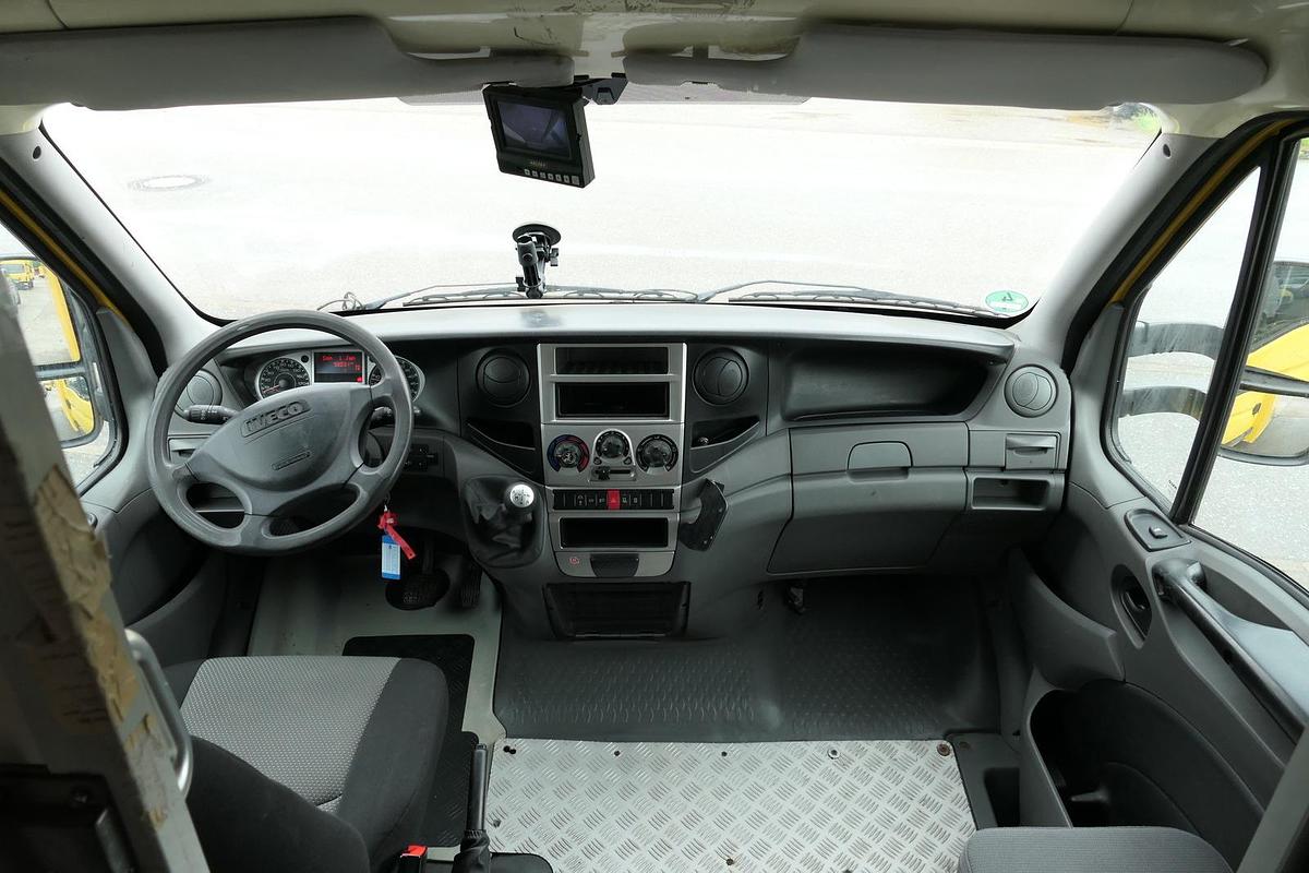 Gebraucht Iveco Daily 35 S11 C30C AUTOMATIK KAMERA MAXI Regale DURCHGANG