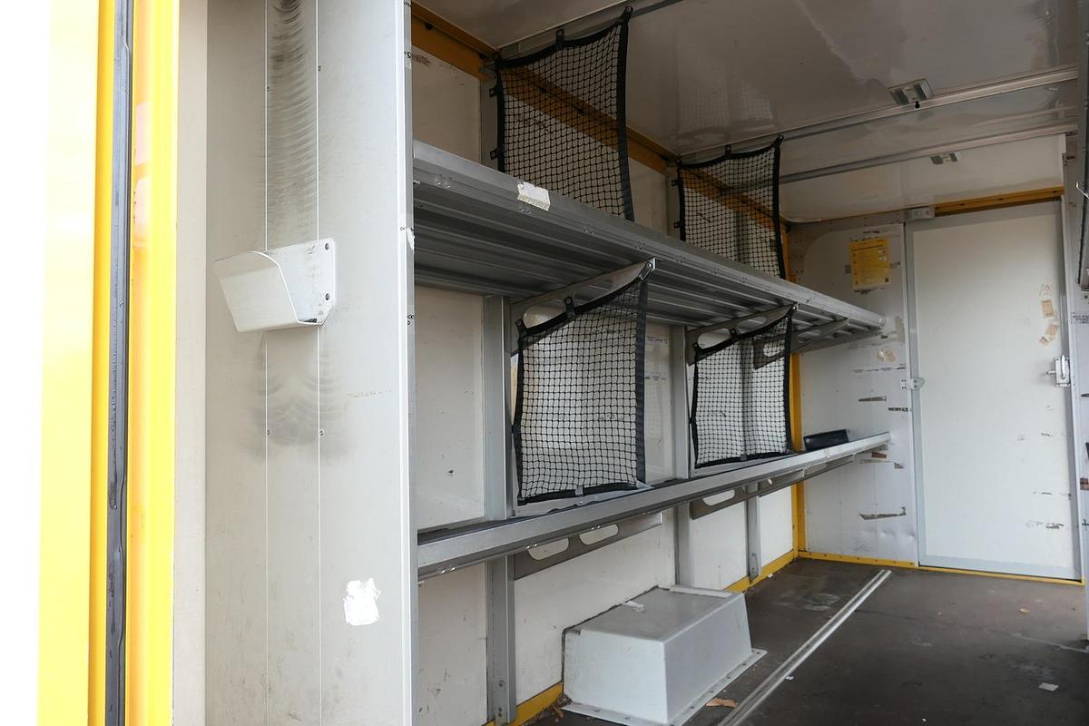 Gebraucht Iveco Daily 35 S11 C30C AUTOMATIK KAMERA MAXI Regale LUFT DURCHGANG