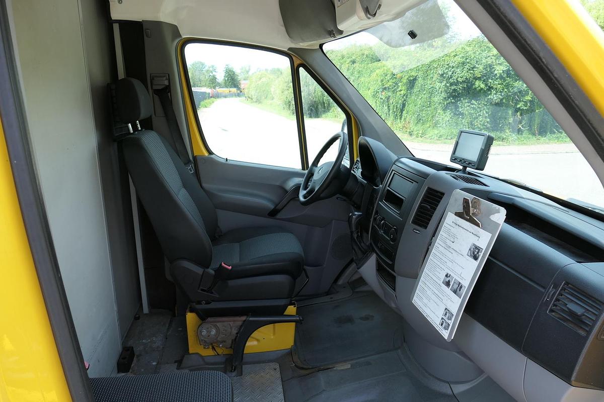 Gebraucht Mercedes-Benz SPRINTER 310 CDI MAXI EURO-5 KOFFER REGALE KAMERA DURCHGANG