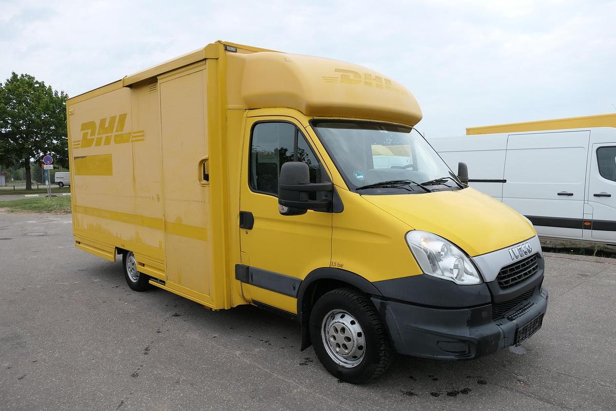 Gebraucht Iveco Daily 35 S11 C30C AUTOMATIK KAMERA Regale LUFT DURCHGANG EURO-5 CoC