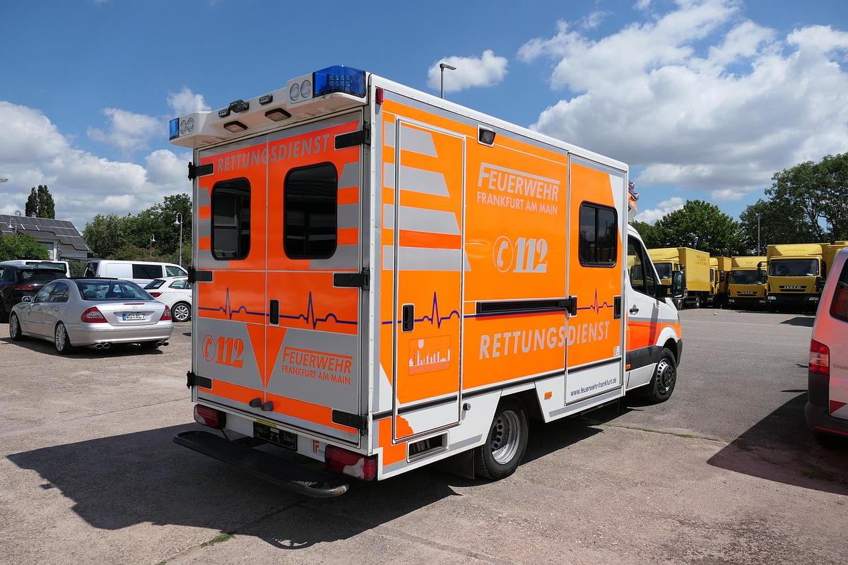 Gebraucht Mercedes-Benz Sprinter 519 CDI Klima Krankenwagen Fahrtec Aufbau