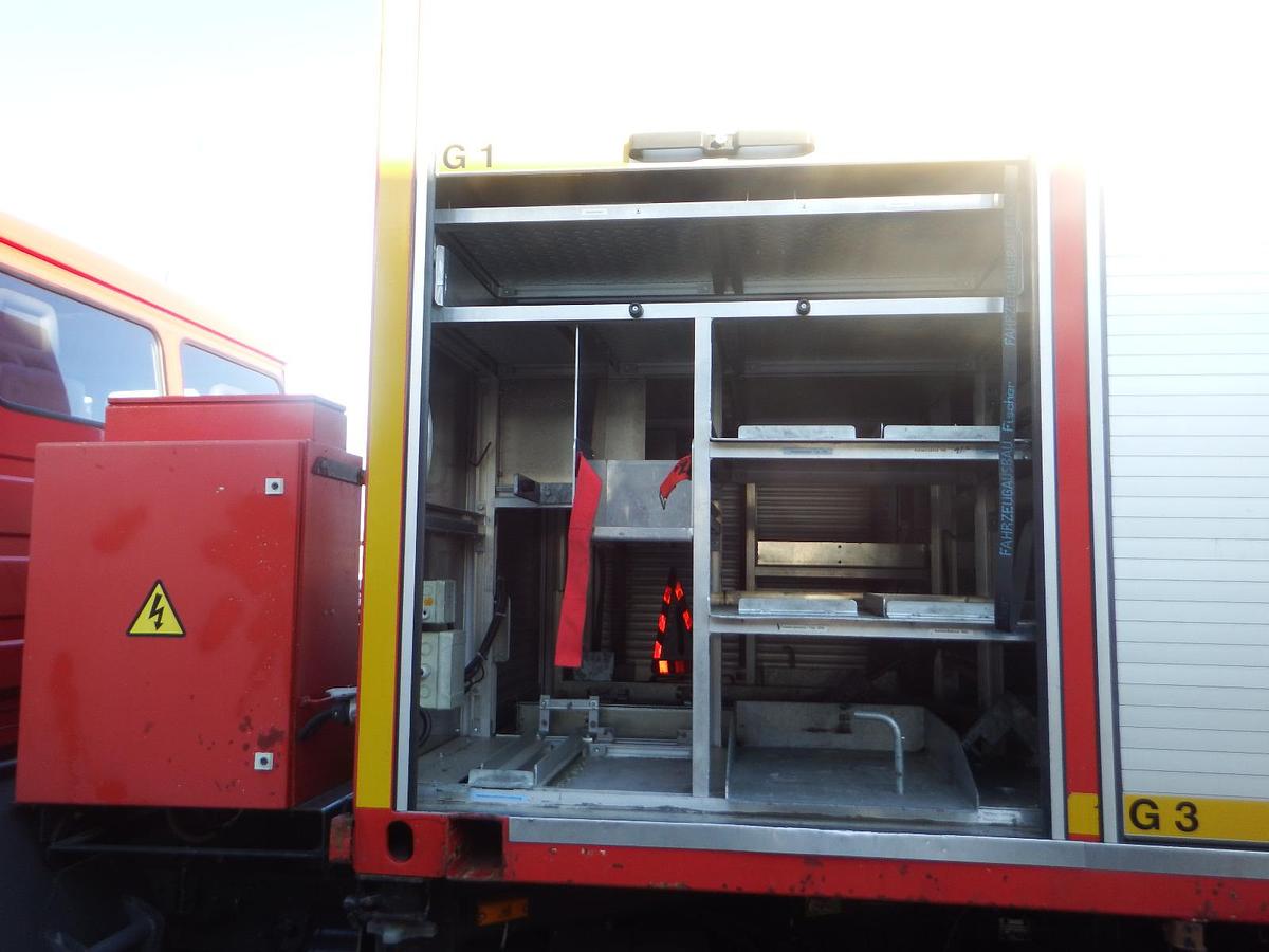 Gebraucht Mercedes-Benz 1124AF 4x4 ZW Feuerwehr Zweiwege Schienenverkehr Lenkachse - AHK - Seilwinde - SFZ